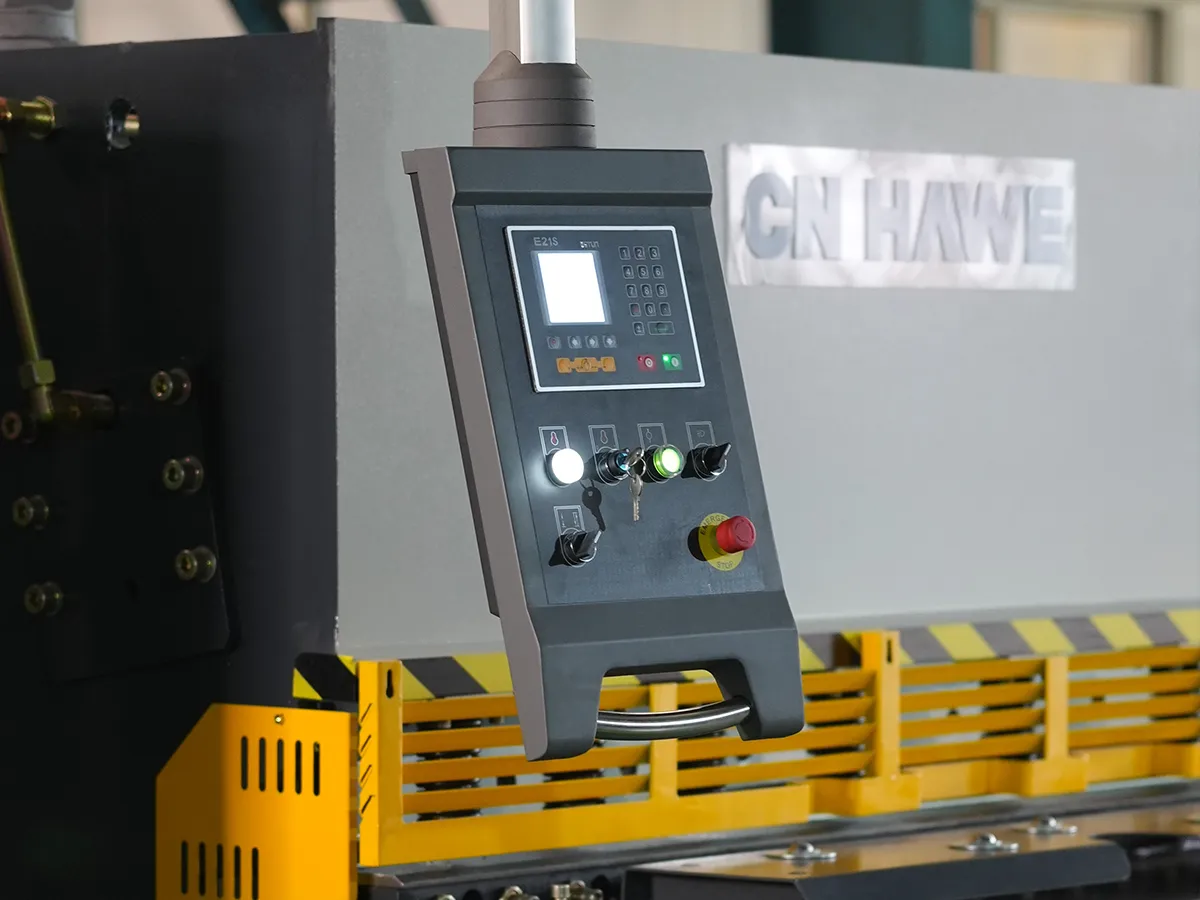 QC12K Series – Máy Cắt Tôn Lưỡi Lắc Chính Xác Cao, Giá Tốt, Đáng Tin Cậy - Hình ảnh 7