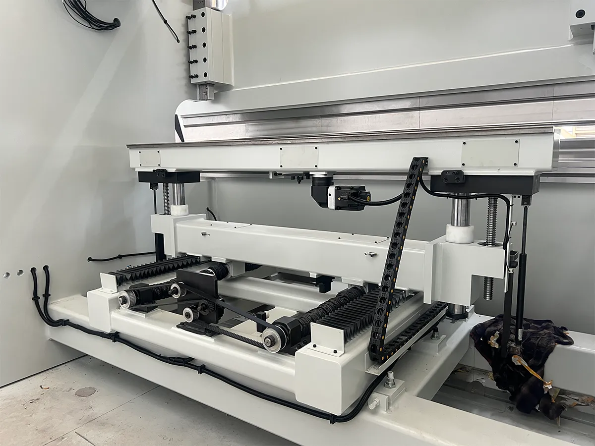 2HPA Tandem CNC Press Brake – Giải Pháp Uốn Tấm Dài, Dày, Đa Nhiệm Với Tính Linh Hoạt Tuyệt Đối - Hình ảnh 3