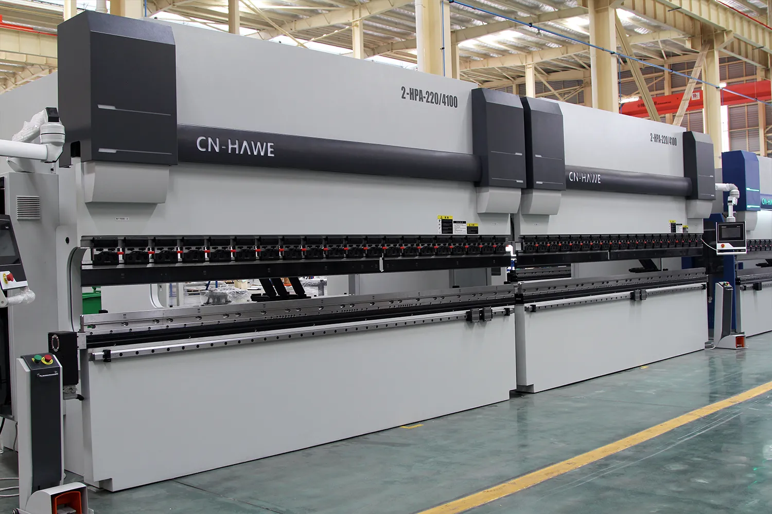 2HPA Tandem CNC Press Brake – Giải Pháp Uốn Tấm Dài, Dày, Đa Nhiệm Với Tính Linh Hoạt Tuyệt Đối