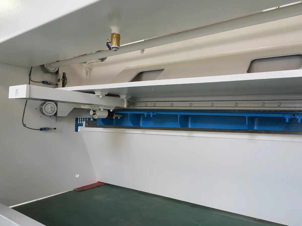Q11K Series – Máy Cắt Tôn Thủy Lực Guillotine Chuyên Nghiệp, Chính Xác Cao - Hình ảnh 2
