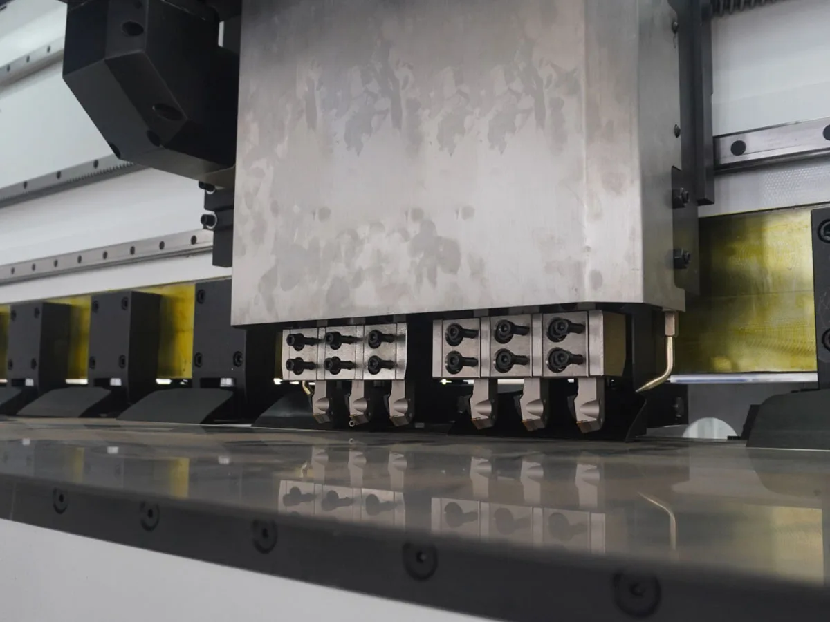 HKV Series – Máy V Grooving Dạng Đứng Chính Xác Cao Cho Gia Công Kim Loại Hiện Đại - Hình ảnh 6