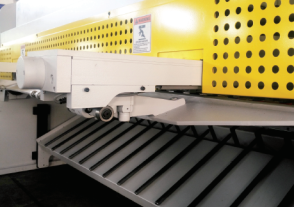 MÁY XÉN TÔN THỦY LỰC ACCURPRESS- CANADA - Hình ảnh 4